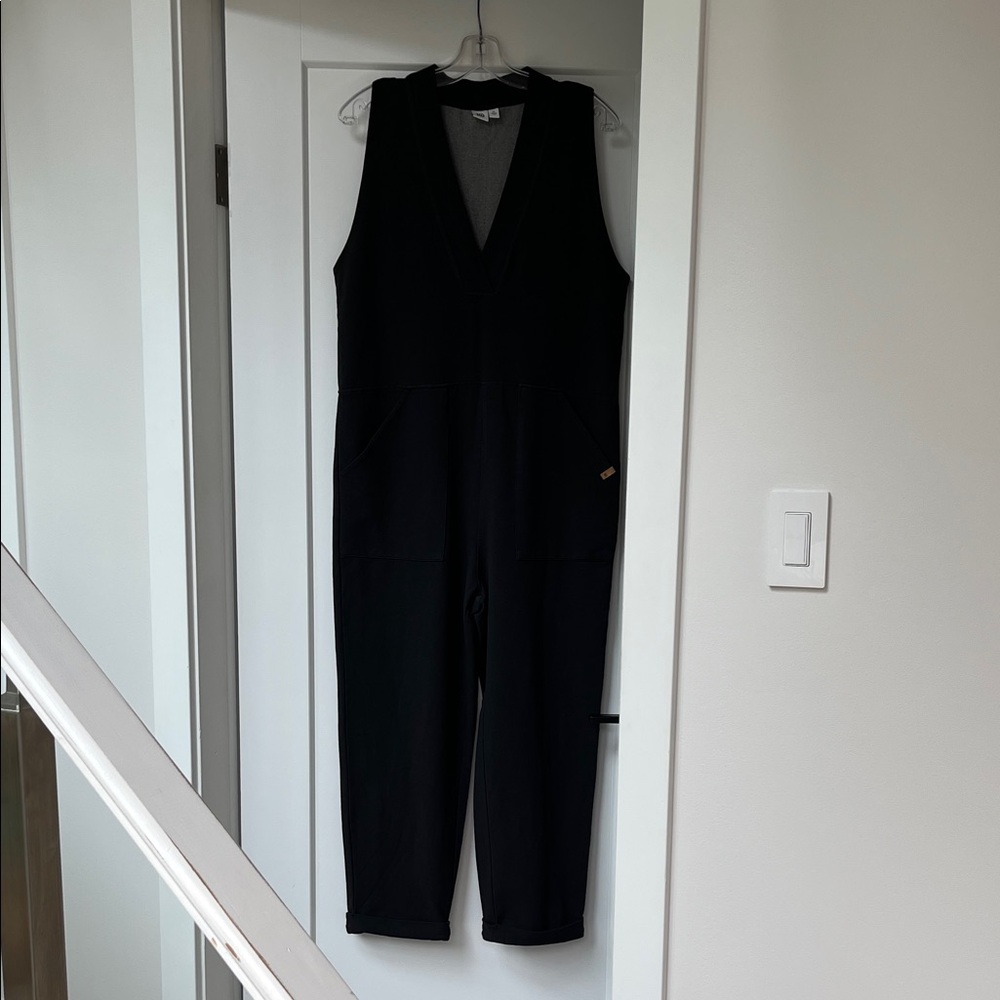 tentree Midnight Black Sleeveless Jumpsuit